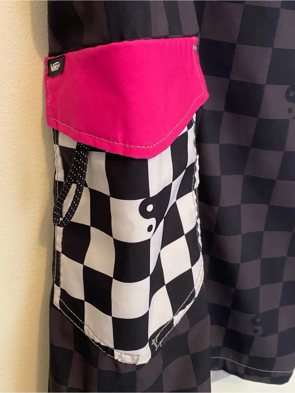 Vans T&C Surf Designs Hawaii Pink Board Shorts Mens 36 Black Check Drawstring - Picture 2 of 12